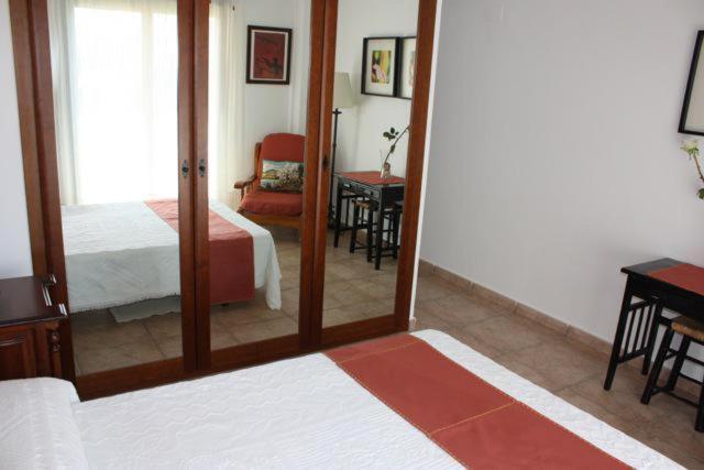 Apartamento Zahara De Los Atunes Luaran gambar
