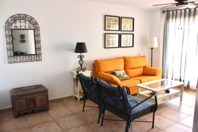 Apartamento Zahara De Los Atunes Luaran gambar
